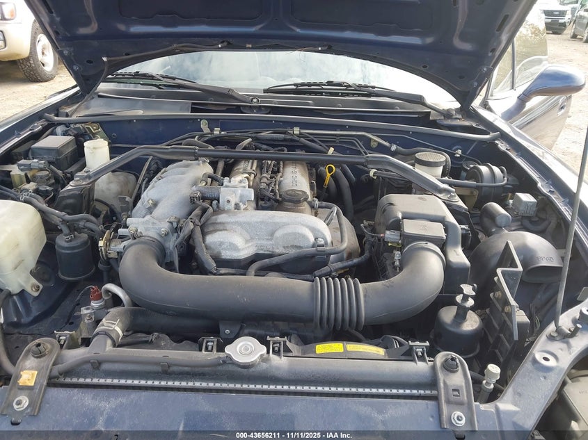 2001 Mazda Mx-5 Miata Ls/Special Edition VIN: JM1NB353410201227 Lot: 43656211