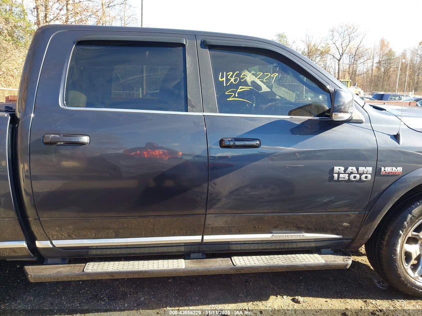 2018 RAM 1500 LIMITED  4X4 6'4 BOX - 1C6RR7WT6JS207500