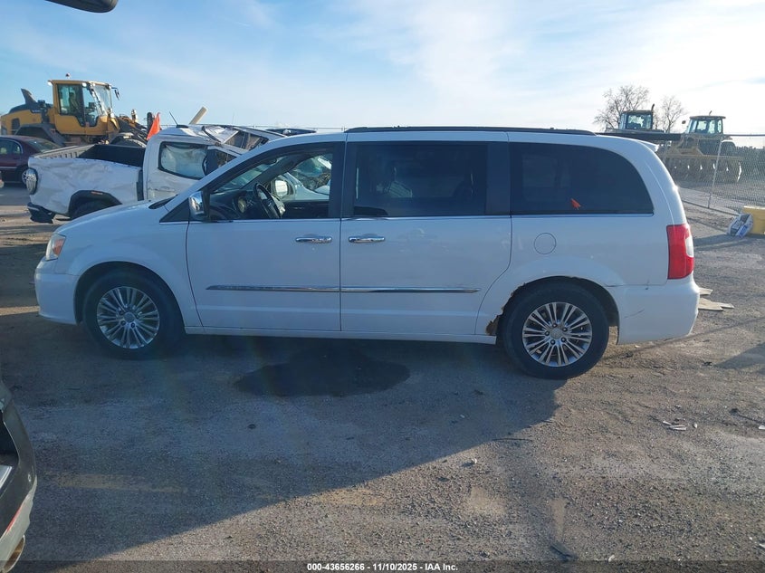 2013 Chrysler Town & Country Touring-L VIN: 2C4RC1CG0DR816067 Lot: 43656266