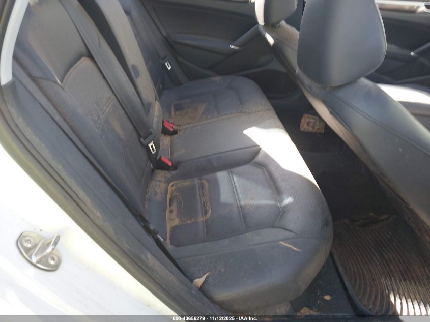 2018 Volkswagen Passat 2.0T Se VIN: 1VWBA7A32JC020979 Lot: 43656279