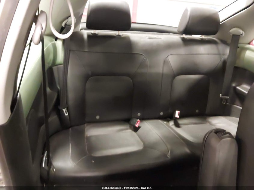 2008 Volkswagen New Beetle Se VIN: 3VWRW31C88M516869 Lot: 43656308