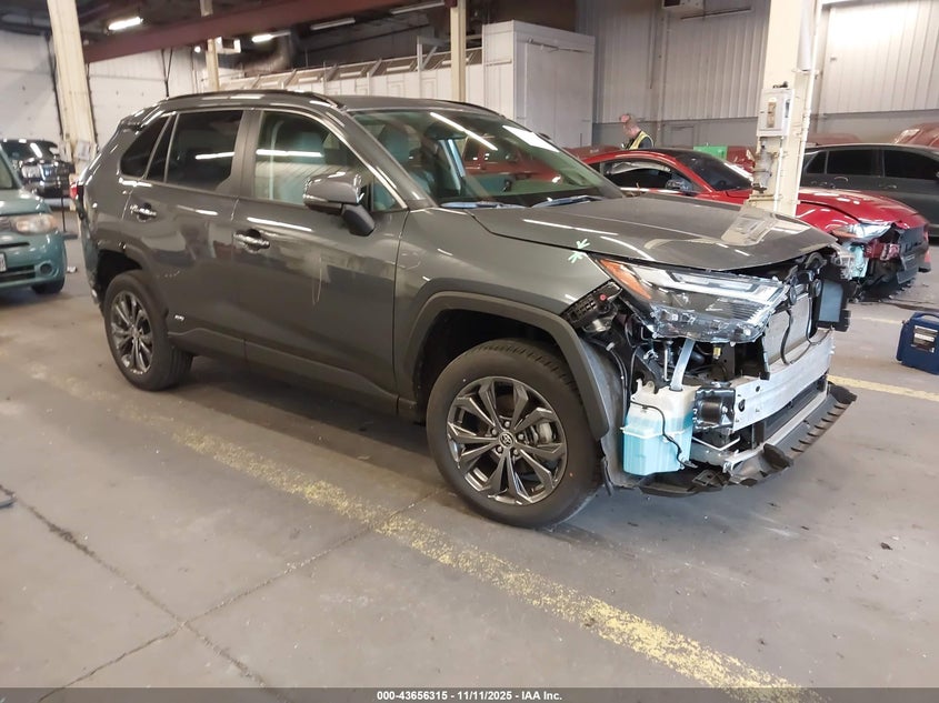 TOYOTA RAV4 HYBRID LIMITED