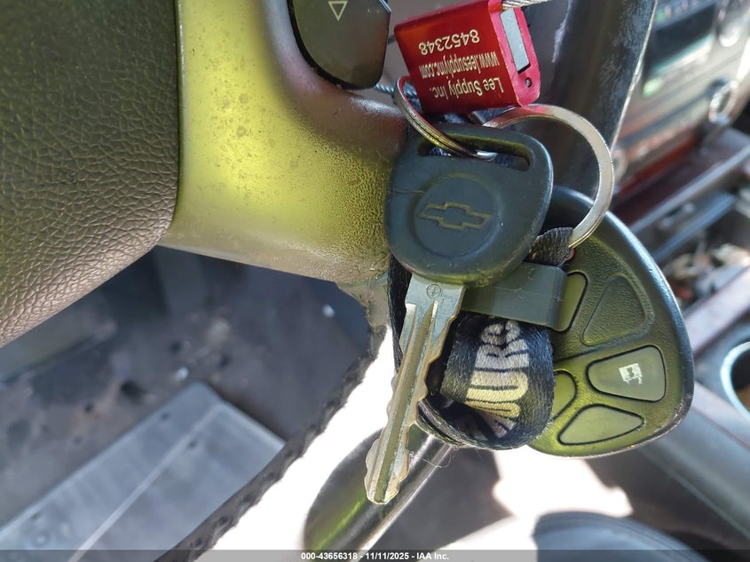 2013 CHEVROLET TAHOE LTZ 1GNSCCE07DR379095