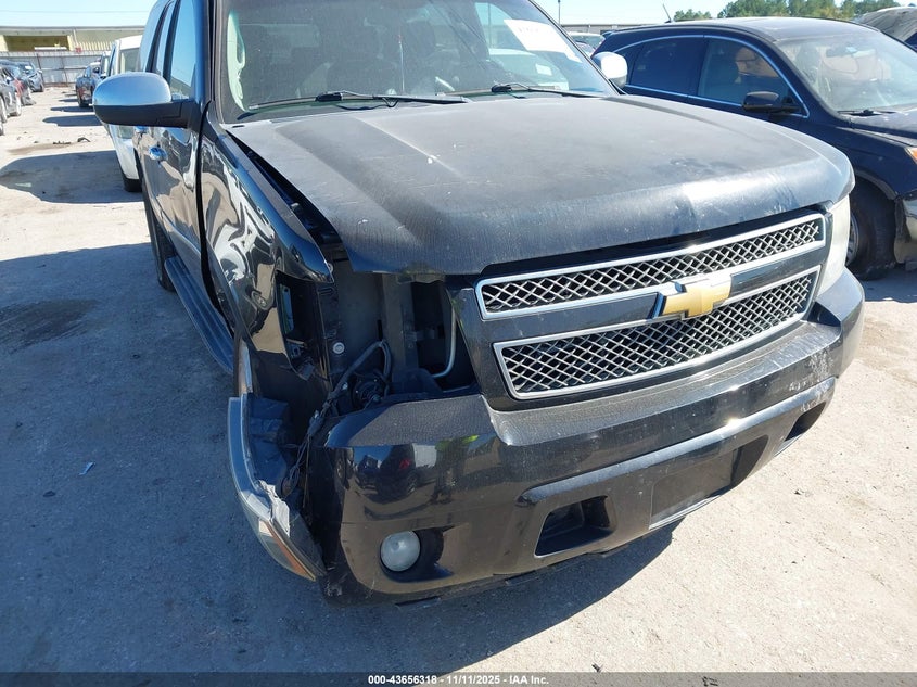 2013 CHEVROLET TAHOE LTZ 1GNSCCE07DR379095