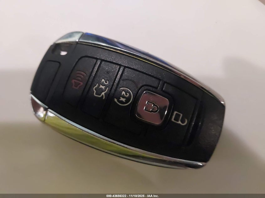 2017 Lincoln Mkc Reserve VIN: 5LMCJ3D97HUL24614 Lot: 43656322