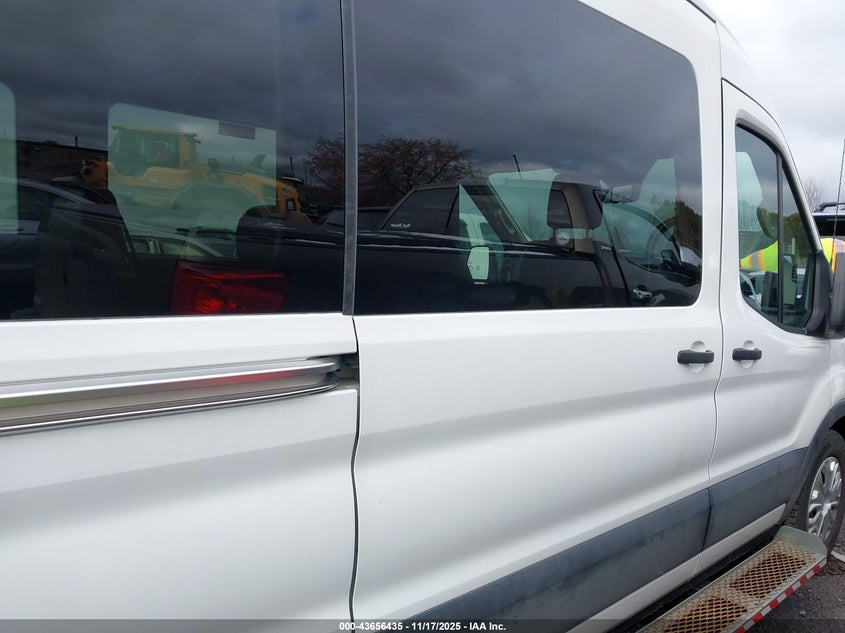 2024 Ford Transit-350 Passenger Van Xl VIN: 1FDAX2C86RKA04659 Lot: 43656435
