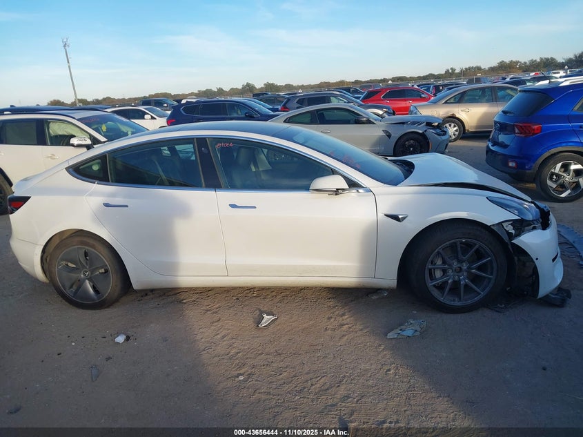 2019 Tesla Model 3 Long Range/Performance VIN: 5YJ3E1EB9KF448160 Lot: 43656444