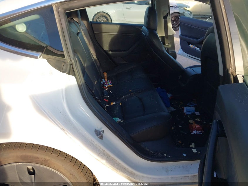 2019 Tesla Model 3 Long Range/Performance VIN: 5YJ3E1EB9KF448160 Lot: 43656444