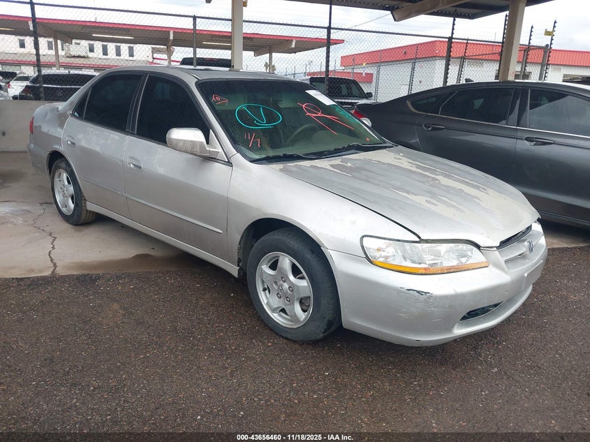 1HGCG1659XA015183 1999 HONDA ACCORD photo no. 17