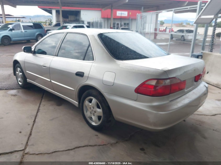 1HGCG1659XA015183 1999 HONDA ACCORD photo no. 3