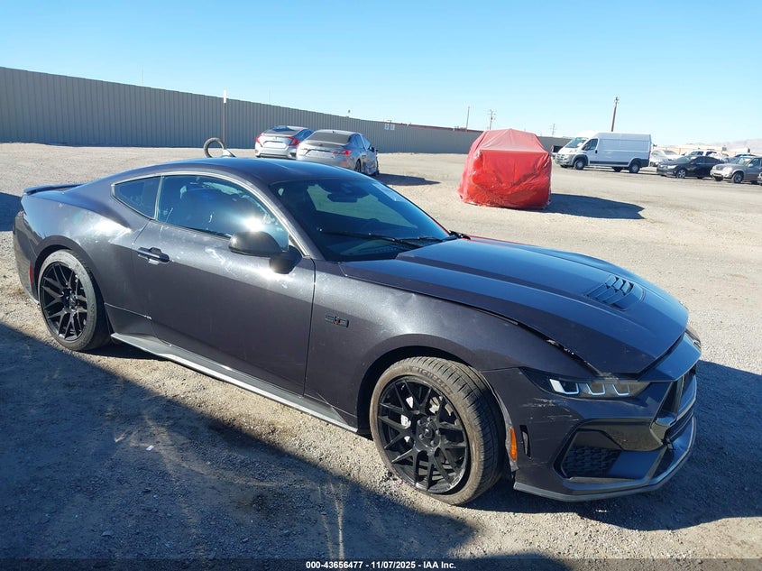 FORD MUSTANG GT PREMIUM FASTBACK