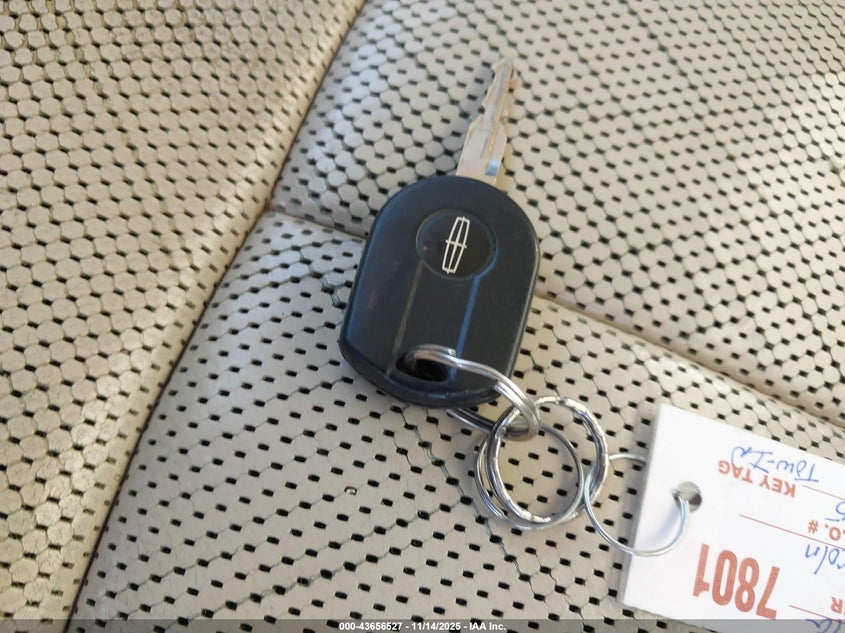 2008 Lincoln Mkx VIN: 2LMDU68C38BJ03737 Lot: 43656527