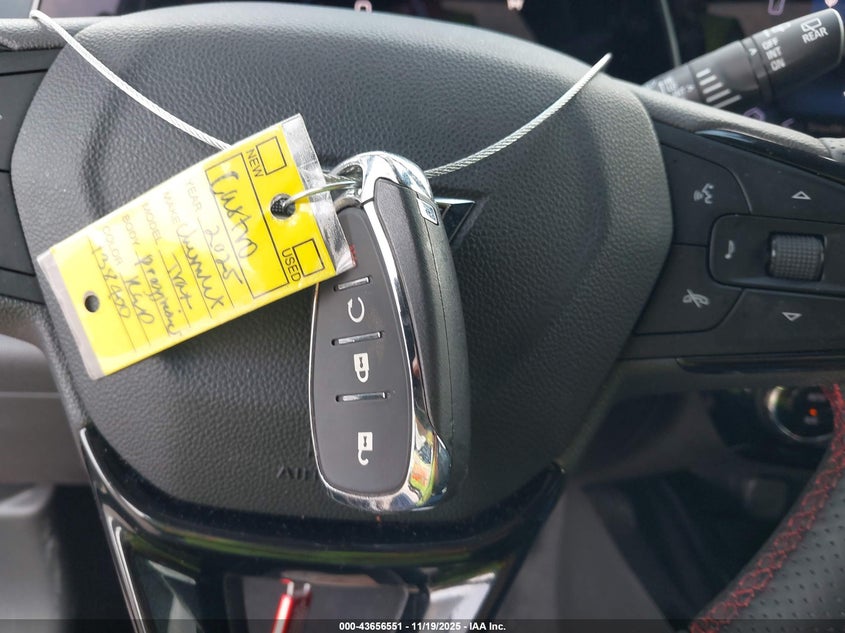 2025 Chevrolet Trax Fwd 2Rs VIN: KL77LJEP9SC086280 Lot: 43656551