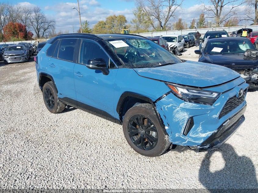 TOYOTA RAV4 HYBRID XSE