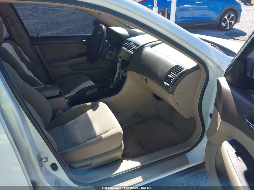 1HGCM56405A018414 2005 HONDA ACCORD photo no. 5