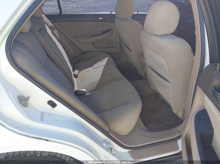 1HGCM56405A018414 2005 HONDA ACCORD photo no. 8