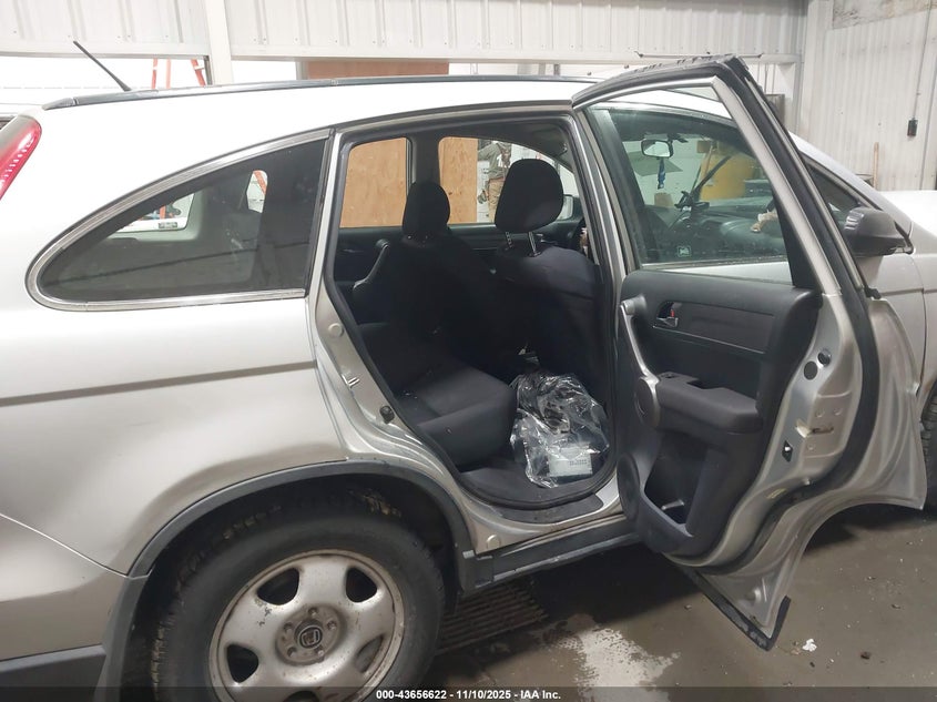 2009 Honda Cr-V Lx VIN: JHLRE48399C000172 Lot: 43656622