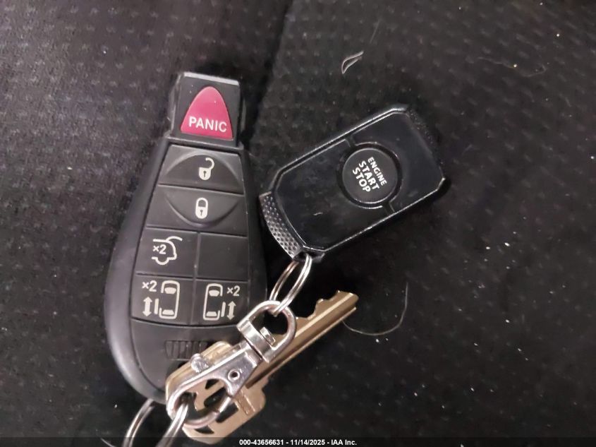 2016 Dodge Grand Caravan Sxt VIN: 2C4RDGCG3GR270563 Lot: 43656631