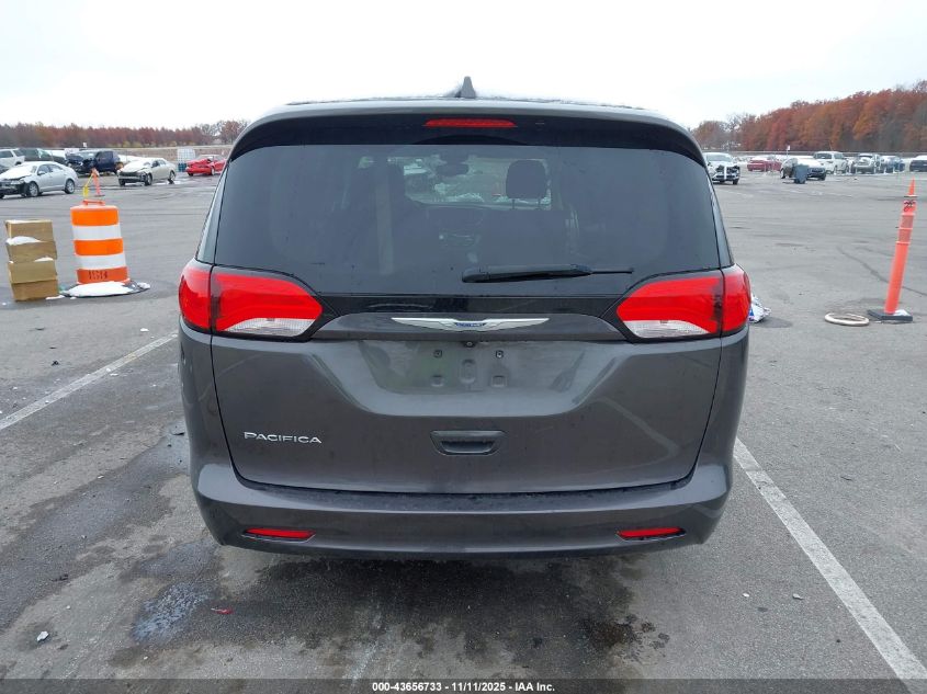 2017 Chrysler Pacifica Touring VIN: 2C4RC1DG2HR636285 Lot: 43656733