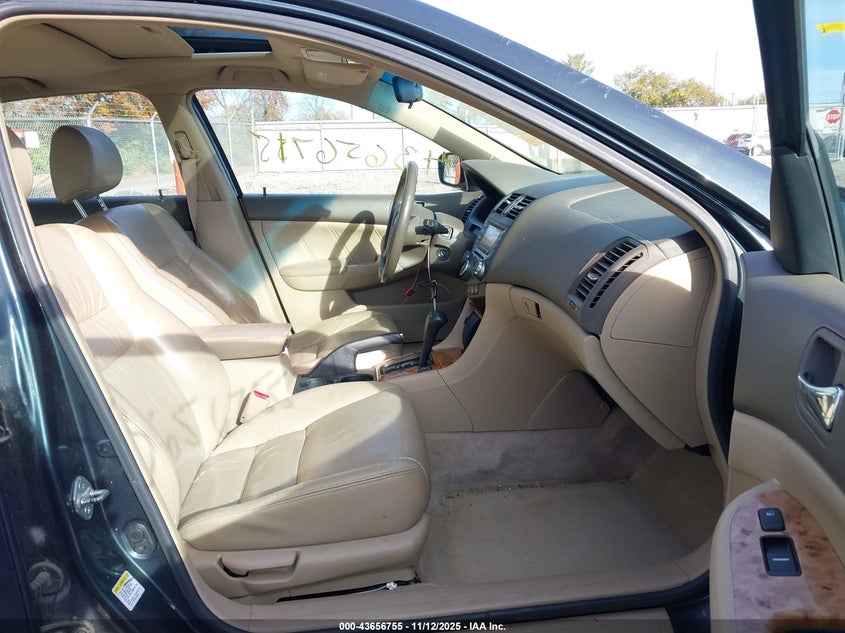 1HGCM56805A043705 2005 HONDA ACCORD photo no. 5