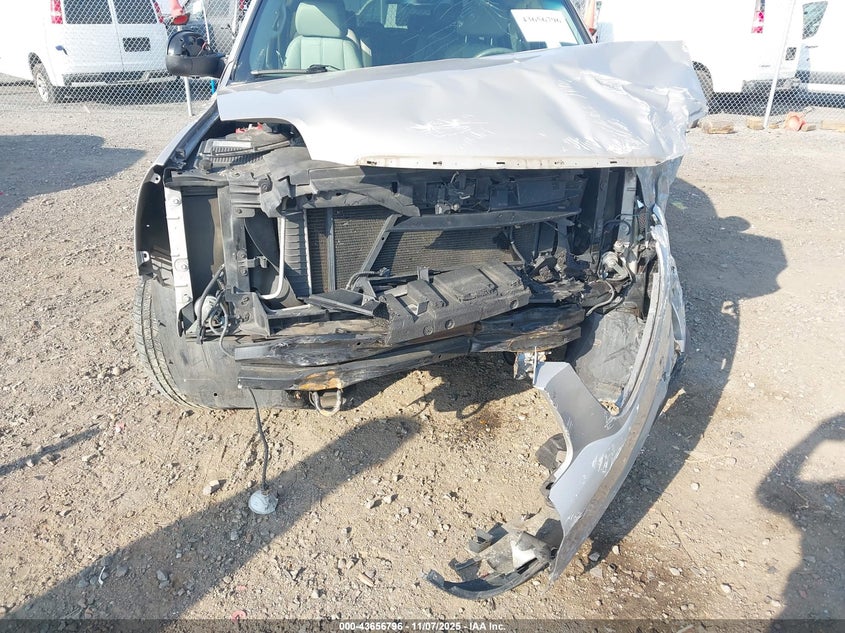 2009 GMC Yukon Xl 1500 Slt2 VIN: 1GKFC36J09J105281 Lot: 43656796