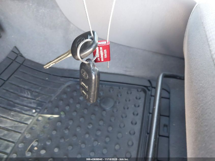 2005 Toyota Corolla Le VIN: 1NXBR32E95Z485548 Lot: 43656940