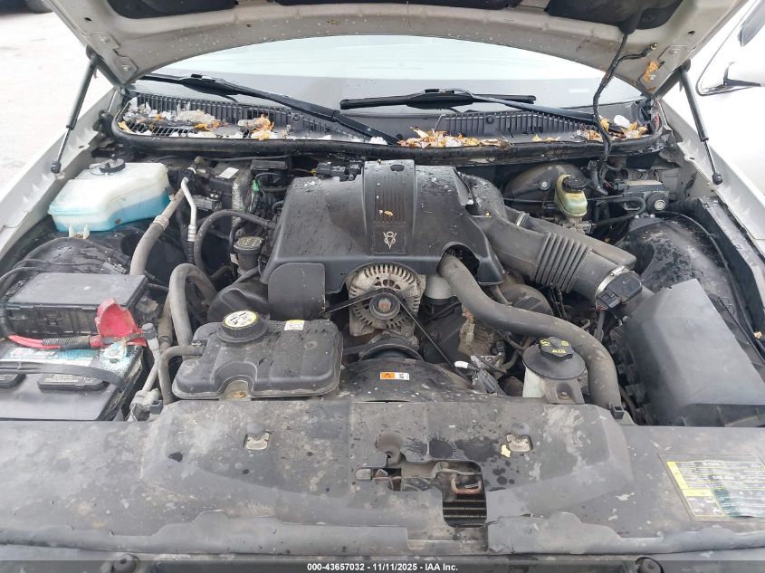 2003 Lincoln Town Car Executive VIN: 1LNHM81W53Y696994 Lot: 43657032