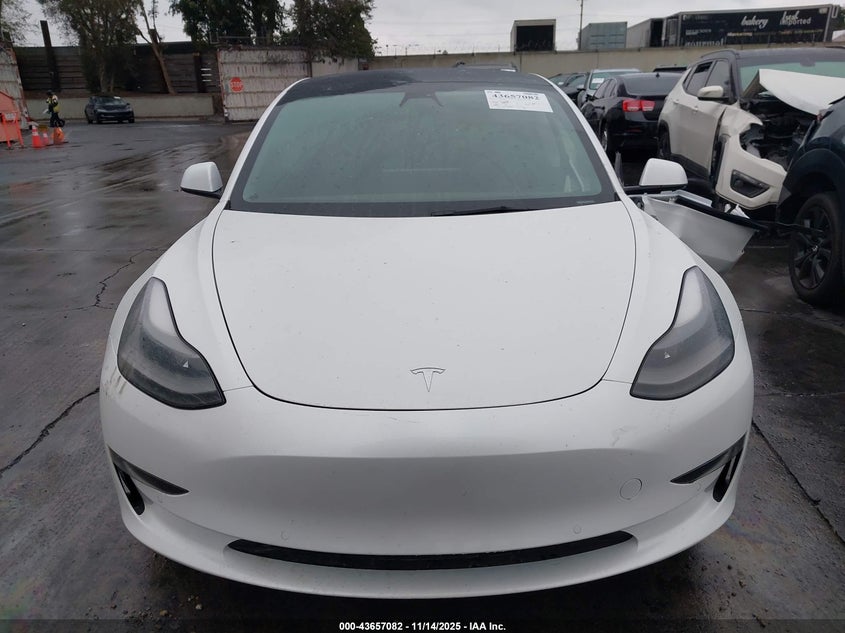 2022 Tesla Model 3 Long Range Dual Motor All-Wheel Drive VIN: 5YJ3E1EB6NF137256 Lot: 43657082