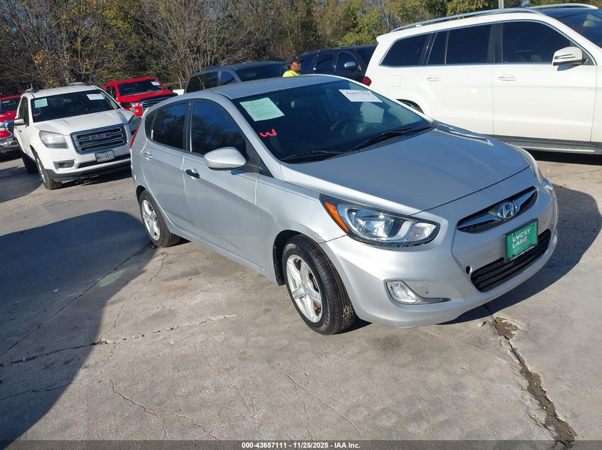 HYUNDAI ACCENT SE