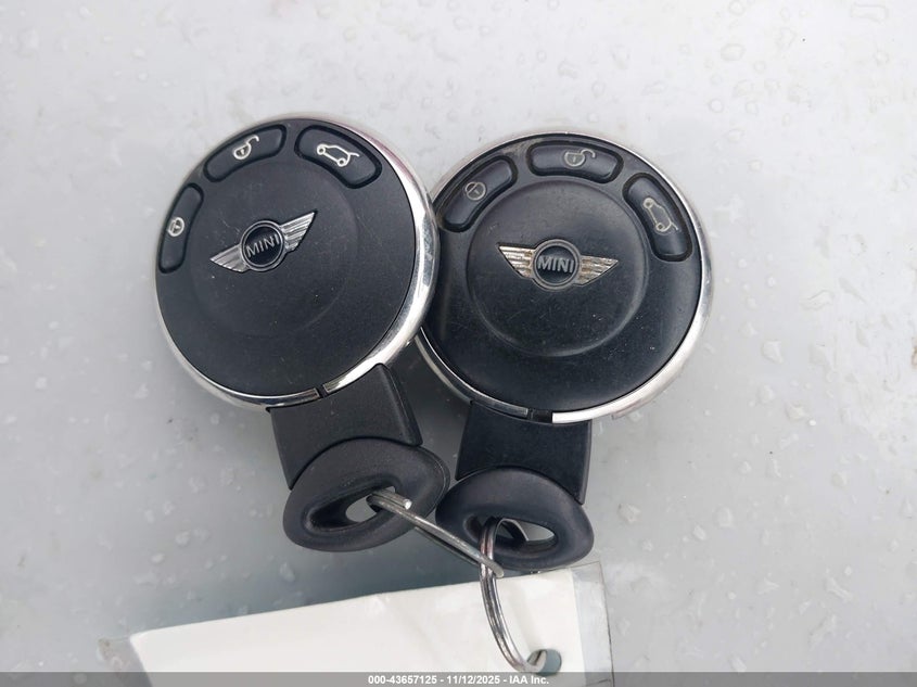 2013 Mini Hardtop Cooper VIN: WMWSU3C55DT373915 Lot: 43657125