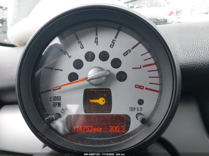 2013 Mini Hardtop Cooper VIN: WMWSU3C55DT373915 Lot: 43657125