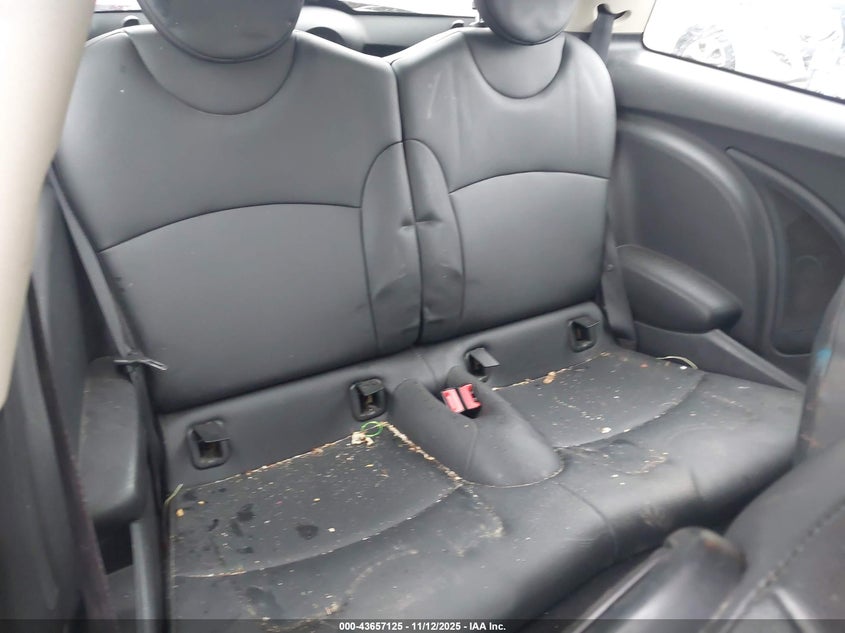 2013 Mini Hardtop Cooper VIN: WMWSU3C55DT373915 Lot: 43657125