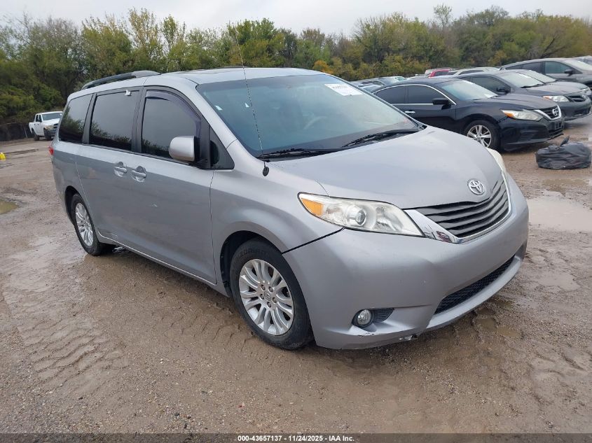 TOYOTA SIENNA XLE V6 8 PASSENGER