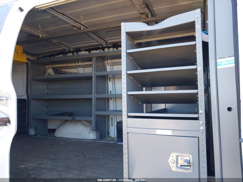 2018 Chevrolet Express 2500 Work Van VIN: 1GCWGAFP0J1337487 Lot: 43657149