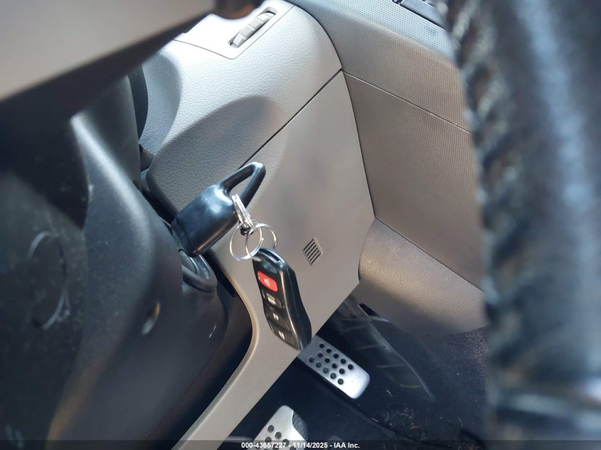 2003 Nissan 350Z Touring VIN: JN1AZ34E63T002746 Lot: 43657227