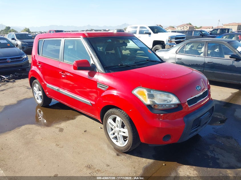 KIA SOUL +