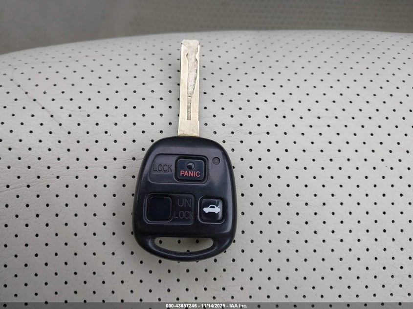 2001 Lexus Ls 430 VIN: JTHBN30F010020006 Lot: 43657246