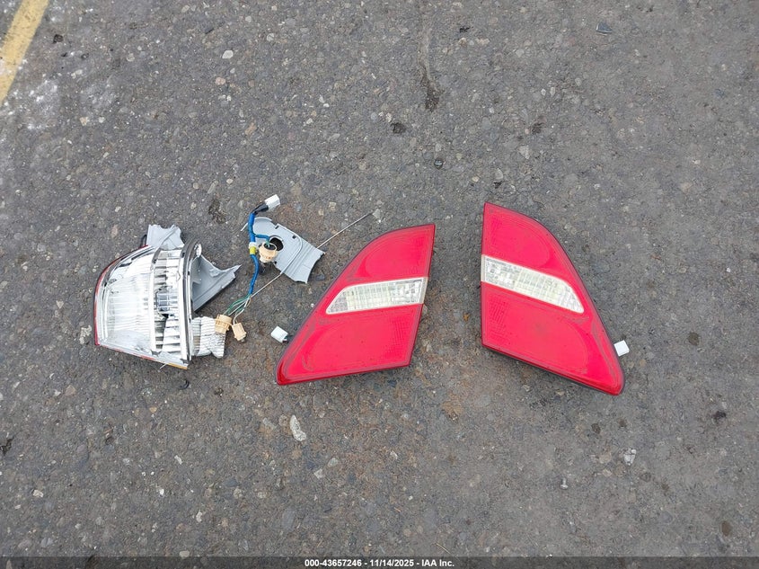 2001 Lexus Ls 430 VIN: JTHBN30F010020006 Lot: 43657246