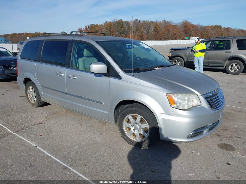 2A4RR5DG7BR701901 2011 Chrysler Town & Country Touring auction photo 1