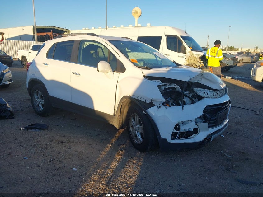 2019 CHEVROLET TRAX LT - 3GNCJLSB1KL326798