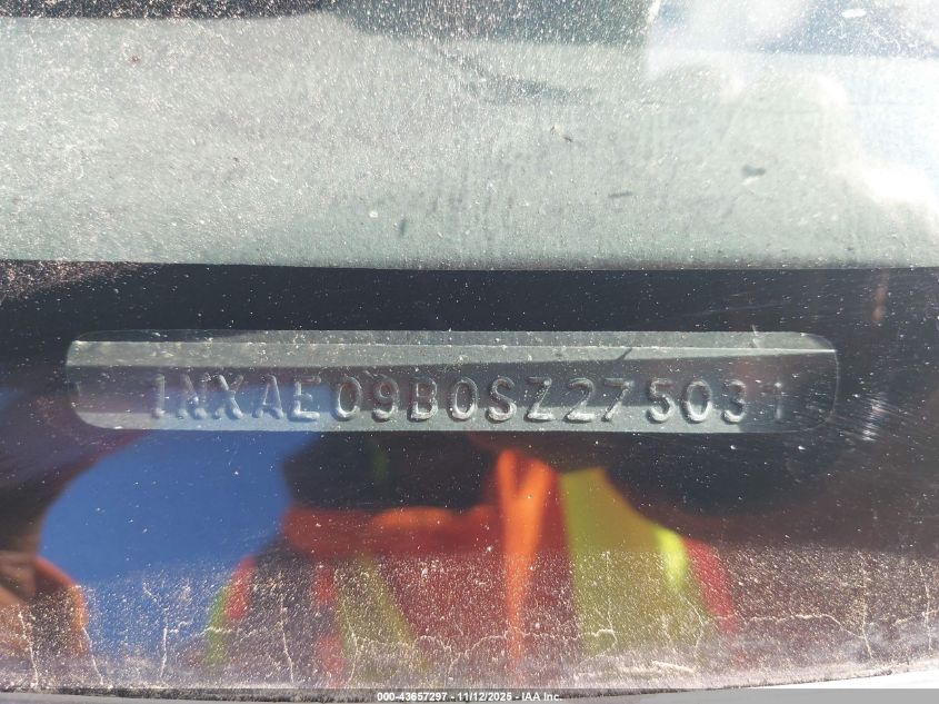 1995 Toyota Corolla Le/Dx VIN: 1NXAE09B0SZ275031 Lot: 43657297