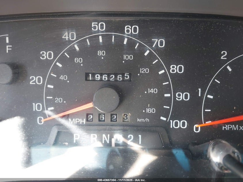 2001 Ford F-250 Xl/Xlt VIN: 3FTNF20L01MA55735 Lot: 43657304