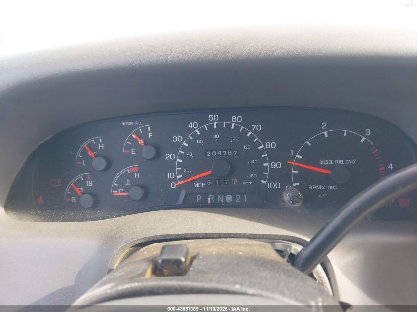 1999 Ford F-350 Lariat/Xl/Xlt VIN: 1FTSW31F3XEA63179 Lot: 43657389