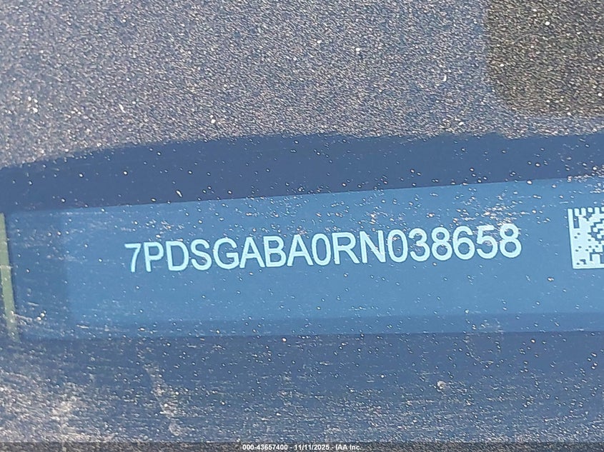 2024 Rivian R1S Adventure Quad Motor Large Pack VIN: 7PDSGABA0RN038658 Lot: 43657400