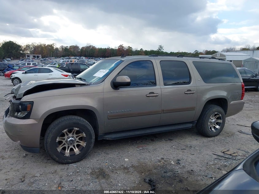 2007 Chevrolet Suburban 1500 Lt VIN: 1GNFC16077J326498 Lot: 43657422