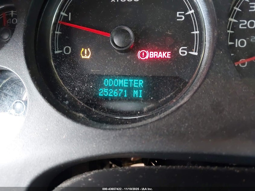 2007 Chevrolet Suburban 1500 Lt VIN: 1GNFC16077J326498 Lot: 43657422