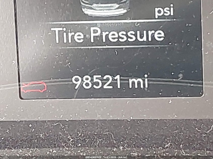 2020 Chrysler Pacifica Touring L VIN: 2C4RC1BGXLR277070 Lot: 43657438