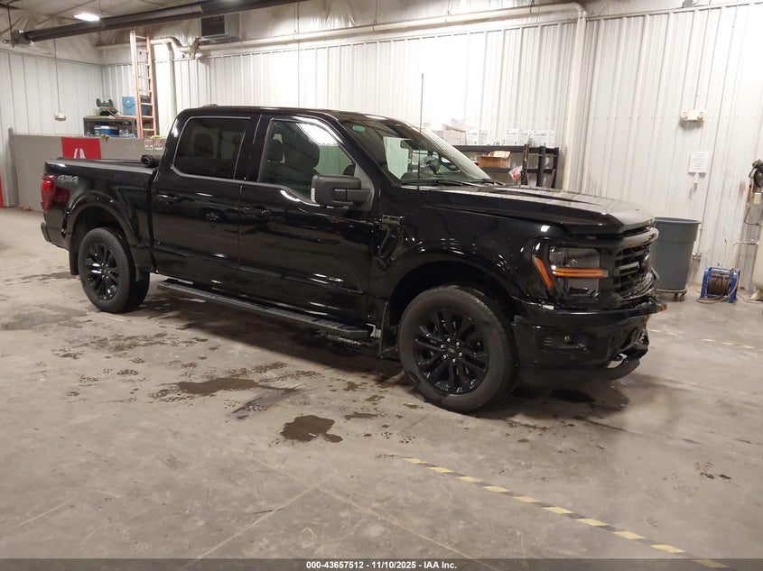 FORD F-150 XLT