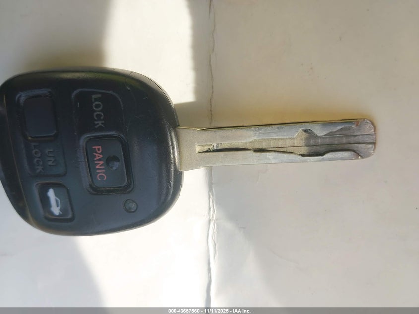 2001 Lexus Is 300 VIN: JTHBD182910002144 Lot: 43657560