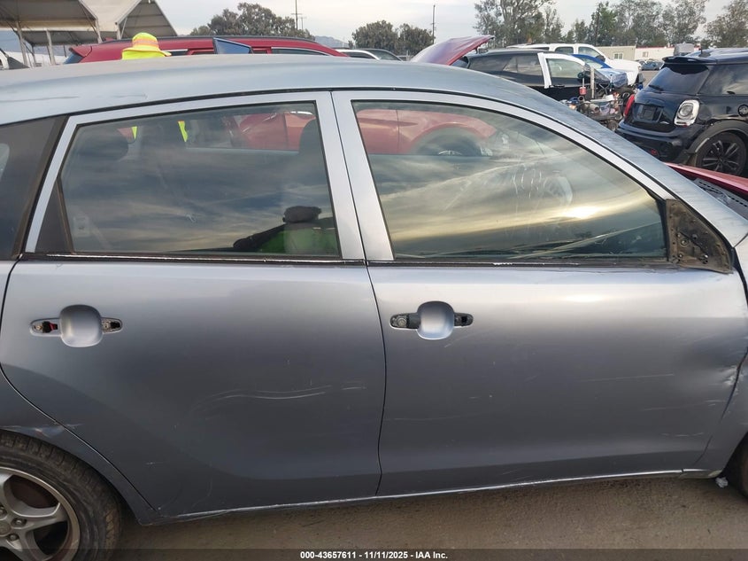 2003 Toyota Matrix Standard VIN: 2T1KR32E13C045628 Lot: 43657611